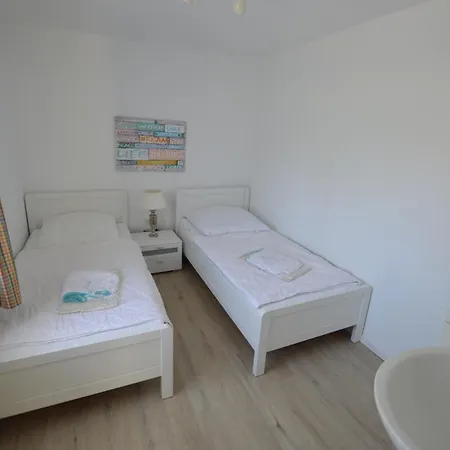 度假居 Reetdachkate, Inkl 2 Parkplaetze